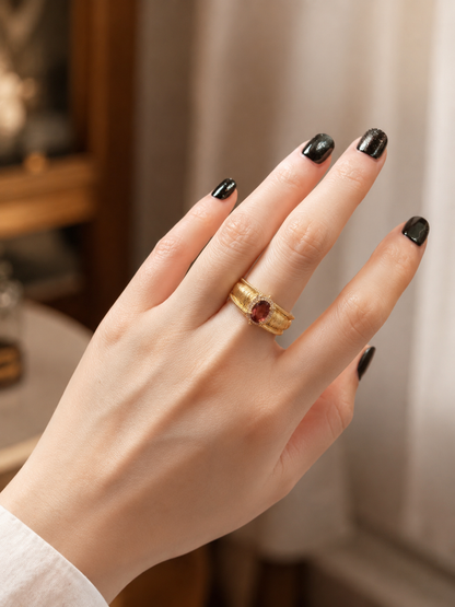 Garnet Royale Ring