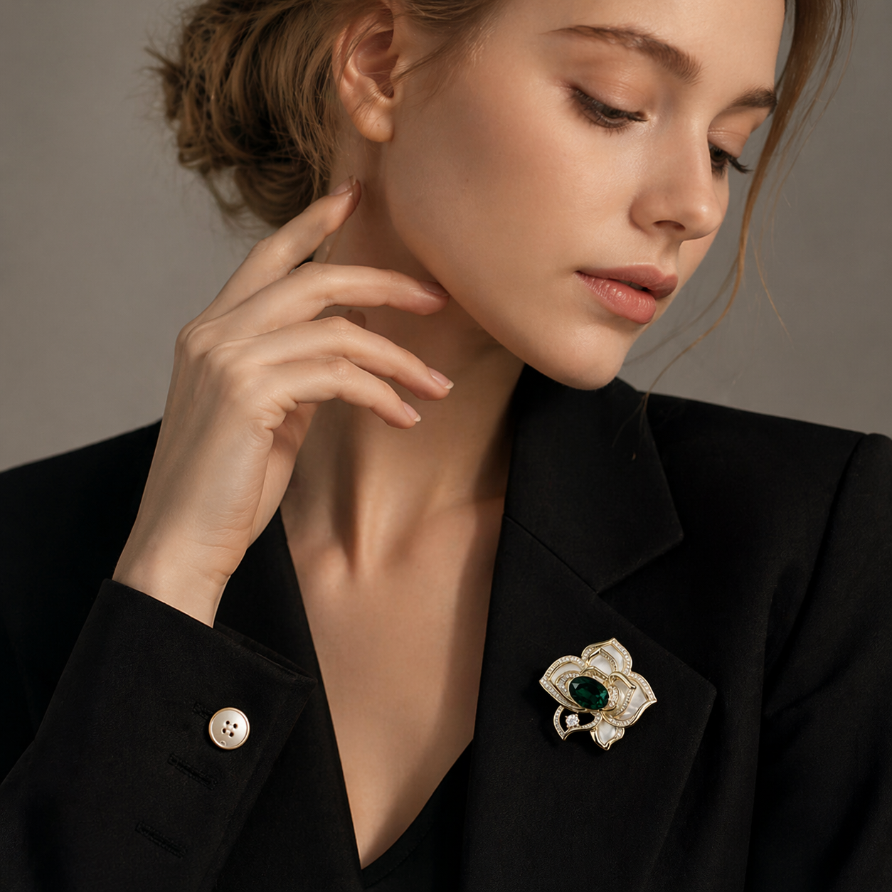 Green Lotus Crystal Brooch
